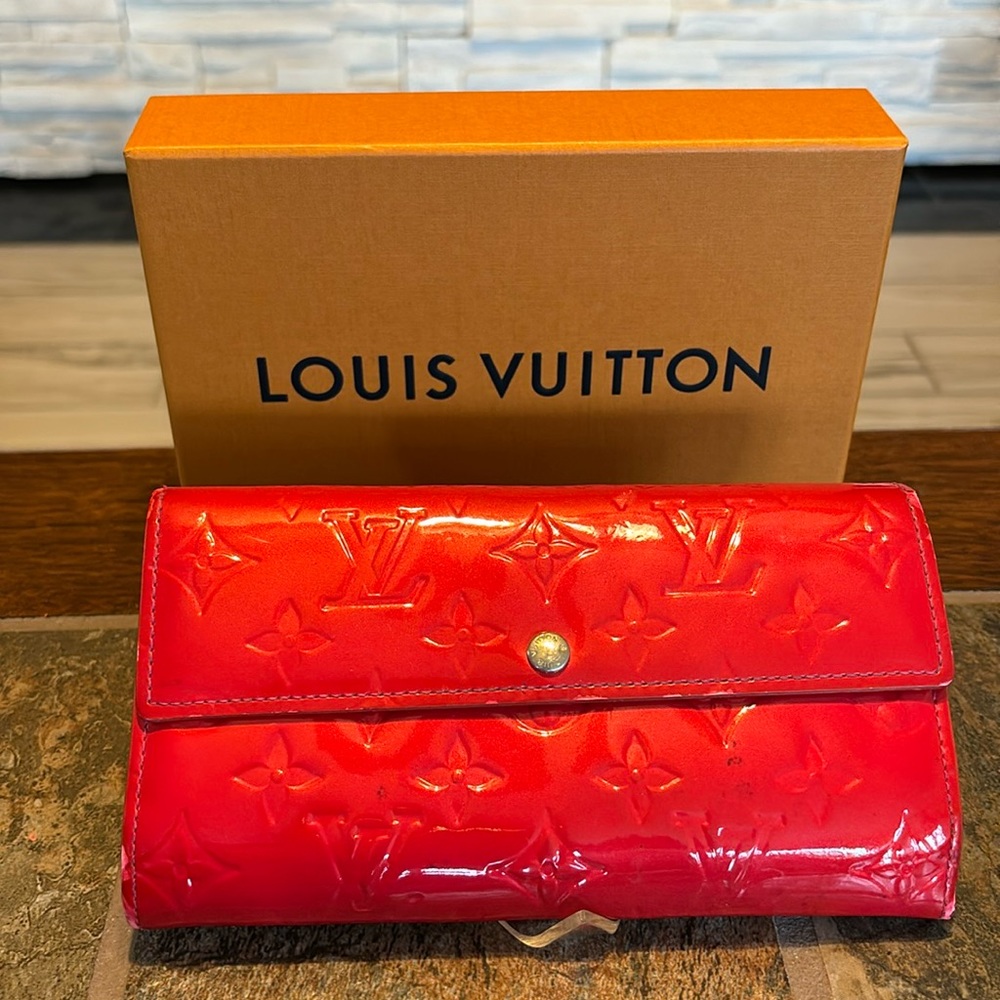 Louis Vuitton Portefeuille Sarah Long Wallet